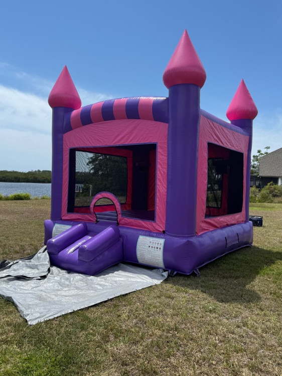 PRINCESS PURPLE BOUNCE HOUSE